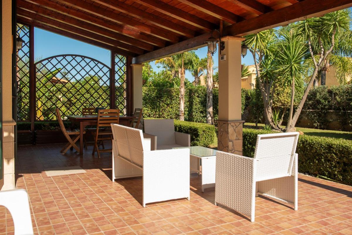 Villa Plumeria Campofelice di Roccella Kültér fotó