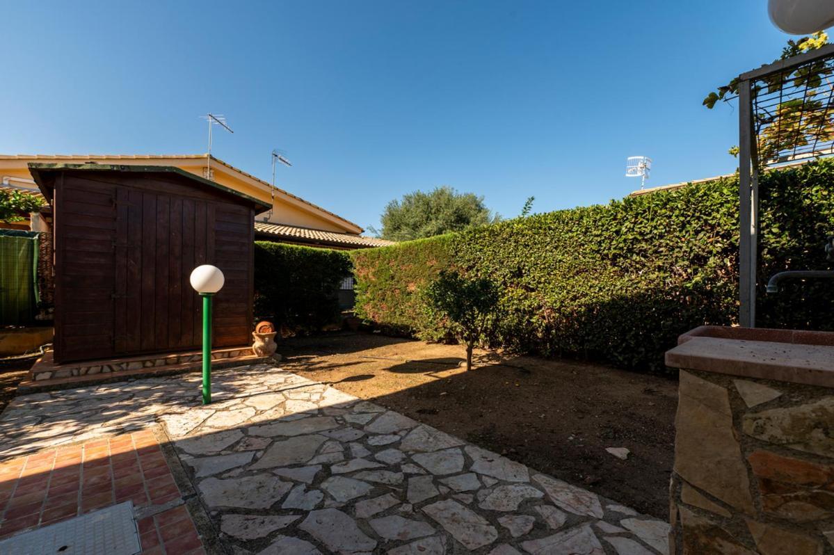 Villa Plumeria Campofelice di Roccella Kültér fotó