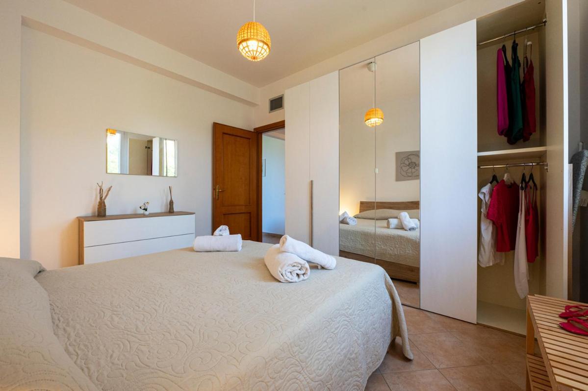 Villa Plumeria Campofelice di Roccella Kültér fotó