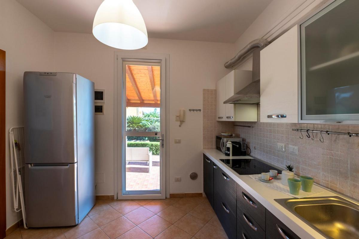 Villa Plumeria Campofelice di Roccella Kültér fotó
